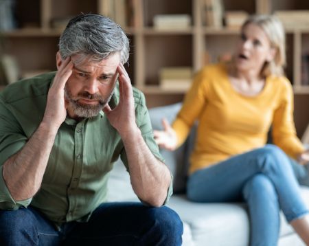 Neki fojtogató, Önnek túl kevés – Kötődési típusok a párkapcsolatban