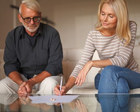 Miért válik el manapság olyan sok ember idősebb korban?