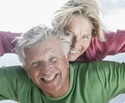 Társkeresés, társkereső hirdetések és barátságok az ötvenes generáció számára - 50plusz-Klub